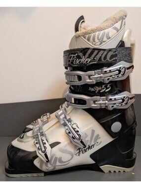 Fischer My Style SOMA Tec Ski Boots White Black/Pearl Women Size 25.5 US 8.5